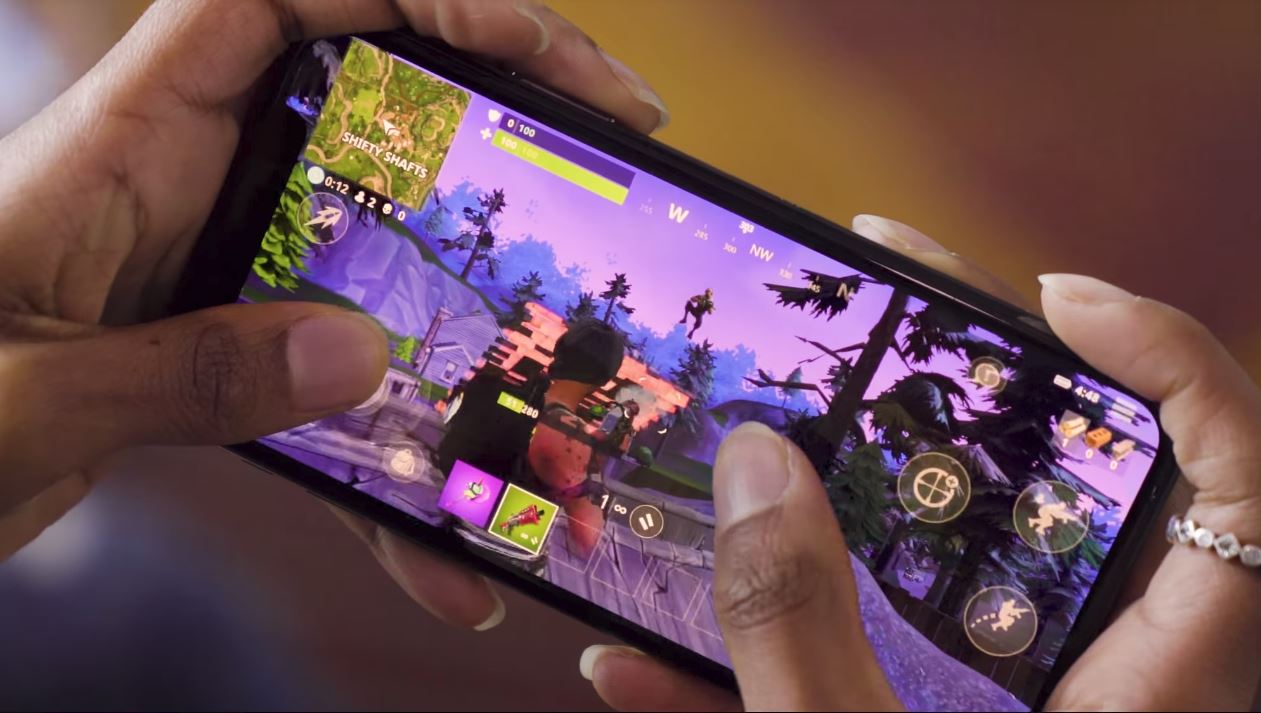 Download Fortnite Apk v3.3.0 for Android devices. | AxeeTech