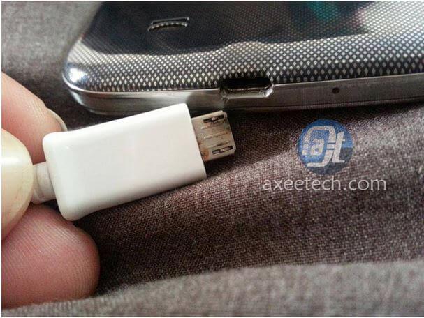 Another Samsung Galaxy S4 found burned at the bottom during charging 1 Another Samsung Galaxy S4 found burned at the bottom during charging